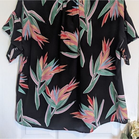 Tucker Lola Top Birds of Paradise Crepe de Chine Silk Blouse Floral Short Sleeve - Picture 9 of 9
